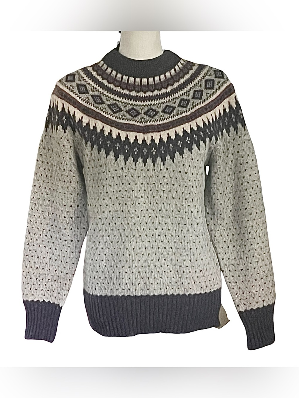 VTG. Woolrich Nordic style Fair Isle pattern mock neck sweater